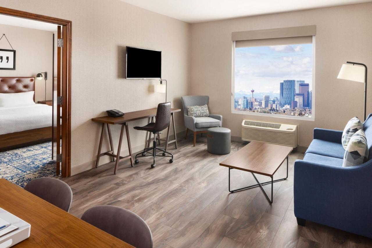 Four Points By Sheraton Calgary Airport Esterno foto